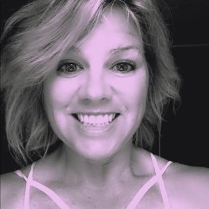 Meet your Posher, Beth